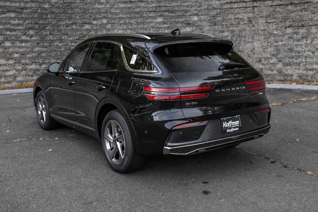New 2026 Genesis GV70 2.5T Advanced SUV