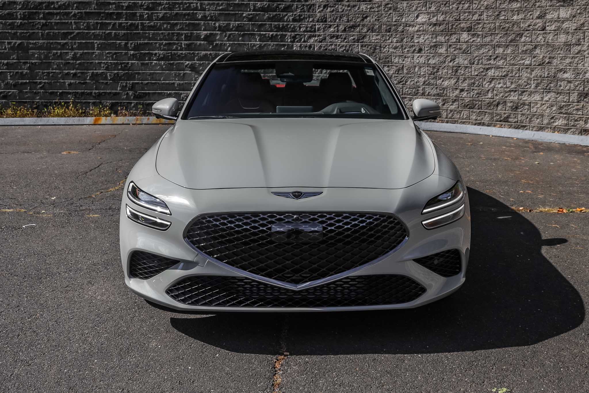 2025 Genesis G70 3.3T Sport Advanced photo 2