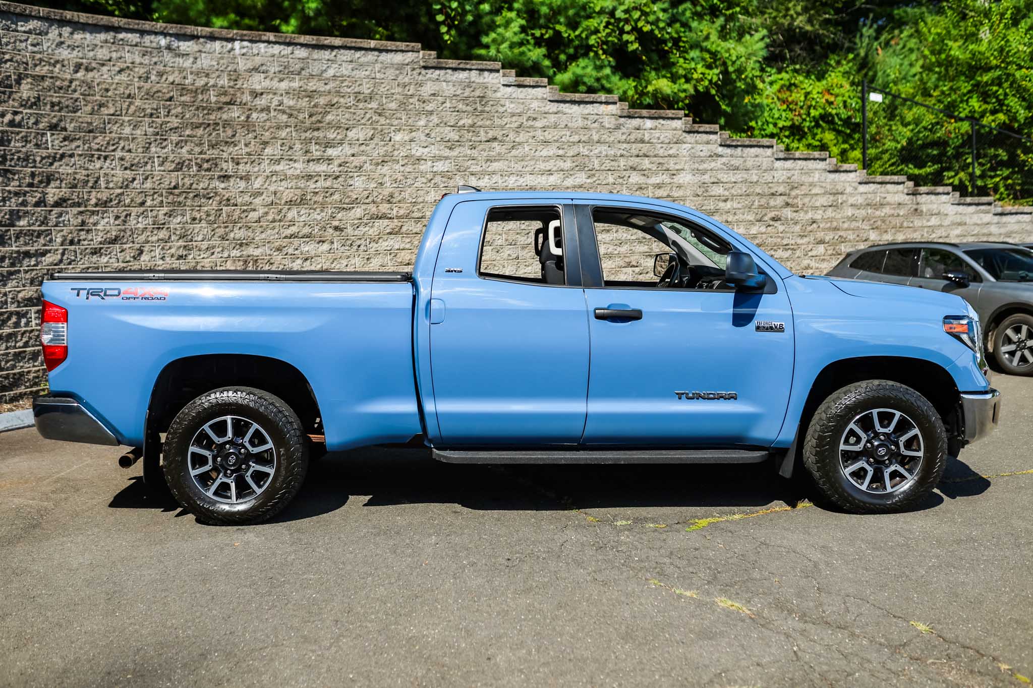 2020 Toyota Tundra SR5 Double Cab photo 3