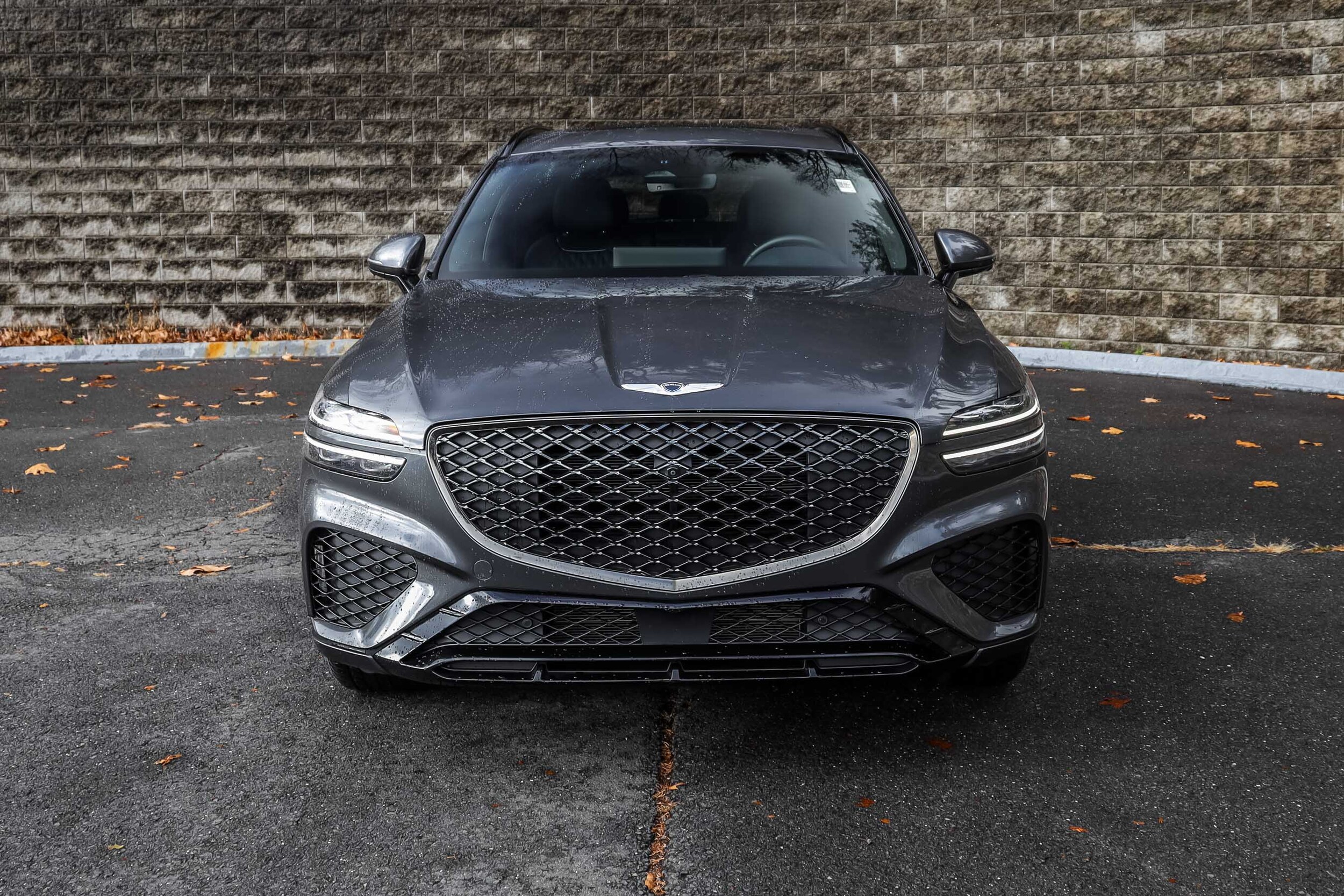 2022 Genesis GV70 3.5T Sport photo 2