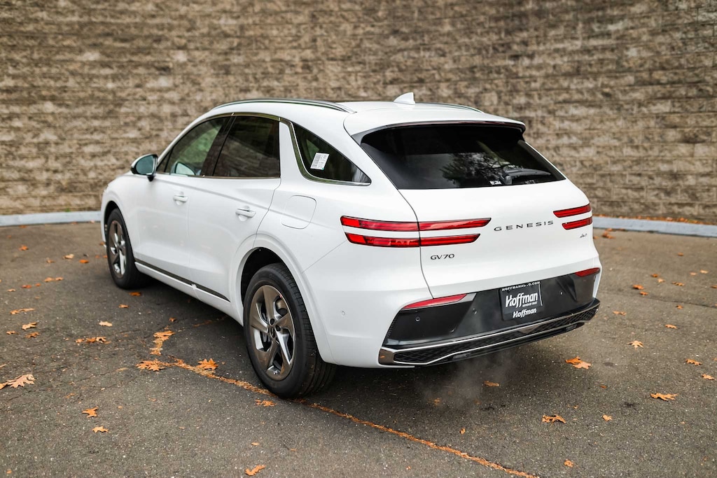 New 2026 Genesis GV70 2.5T Advanced SUV