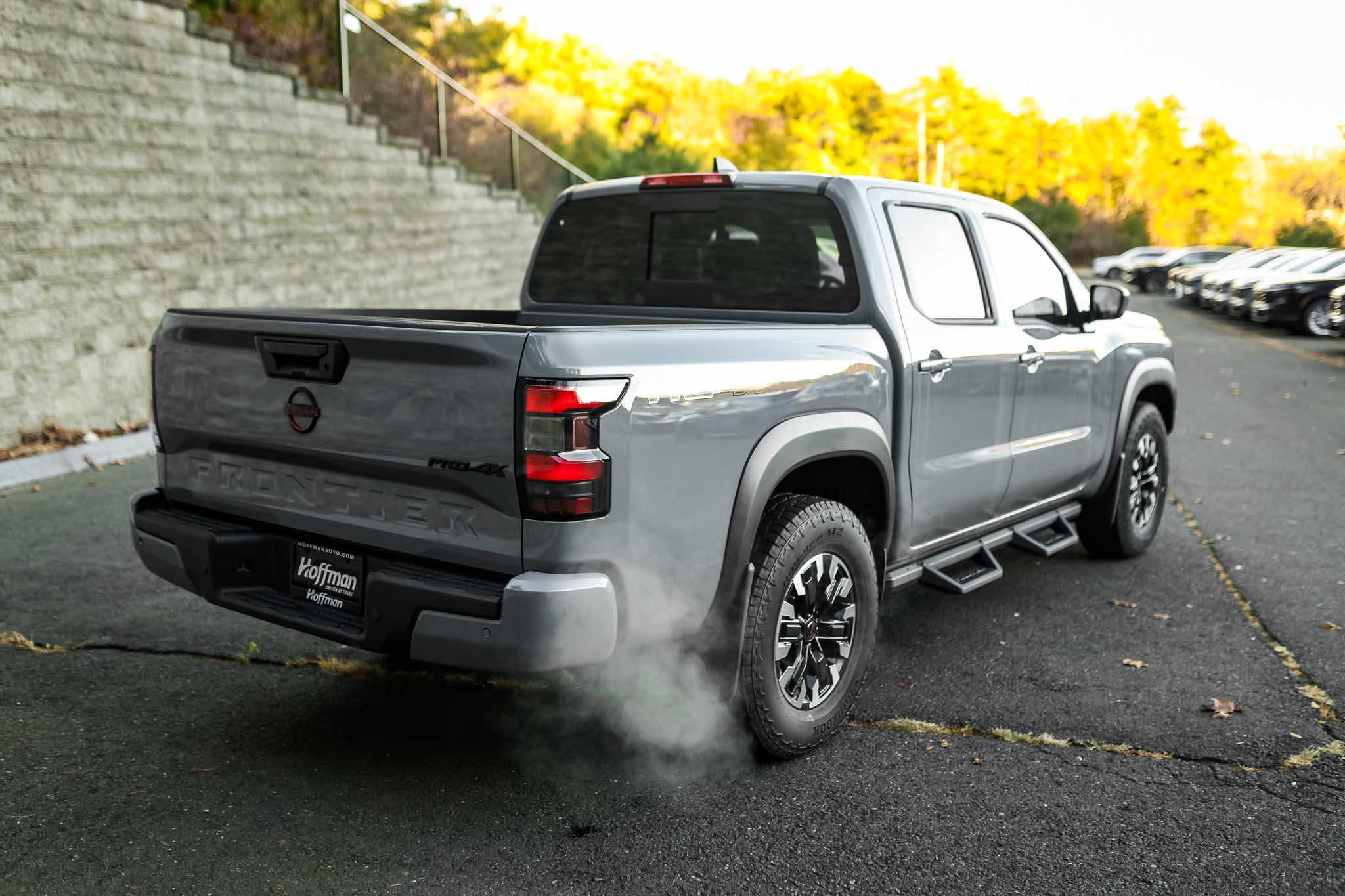 2024 Nissan Frontier PRO-4X photo 4