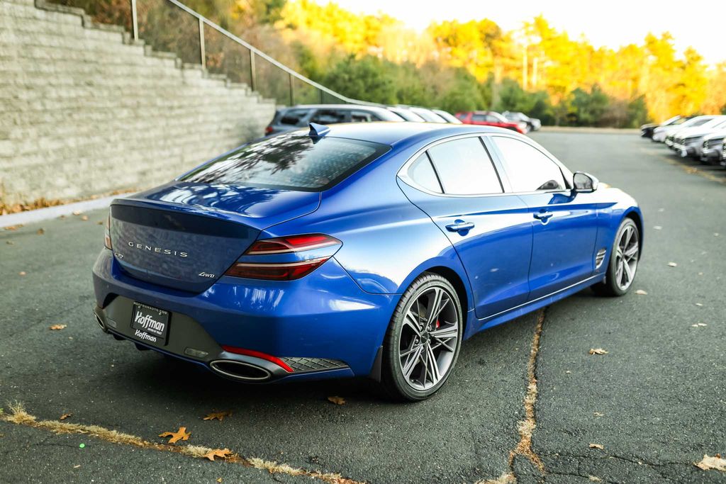 2024 Genesis G70 2.5T photo 4