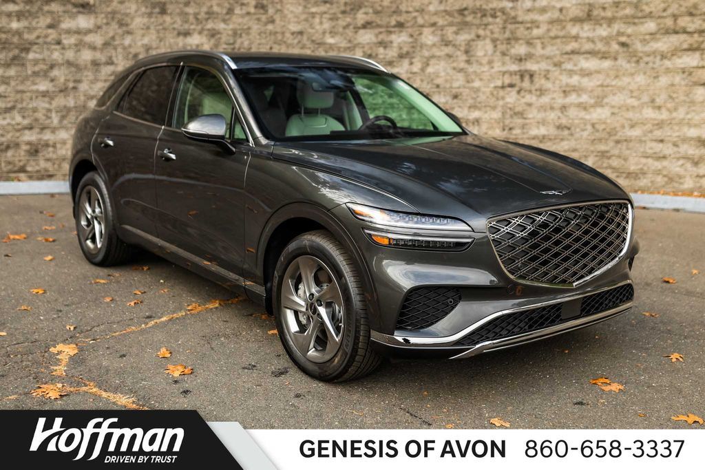 2026 GENESIS GV70 Standard's photo