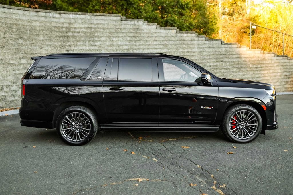 Used 2023 Cadillac Escalade ESV V-Series SUV