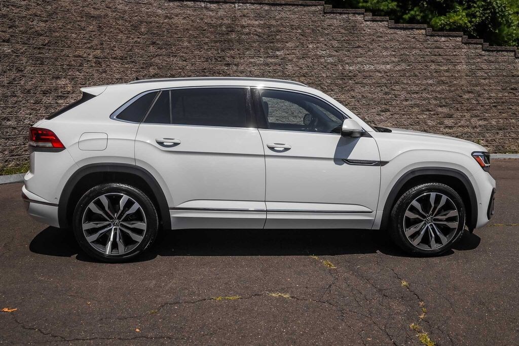 Used 2021 Volkswagen Atlas Cross Sport 3.6L V6 SEL Premium R-Line SUV