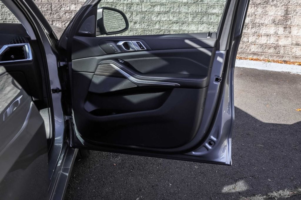 2024 BMW X7 40i - Photo 16