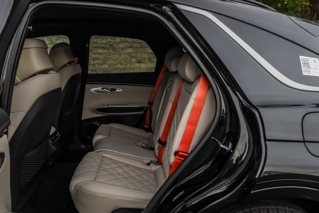 2026 GENESIS GV70 Sport Prestige - Photo 9