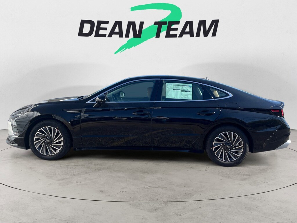 New 2026 Hyundai Sonata Hybrid Limited Sedan