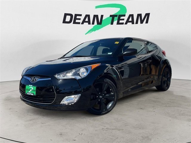 2017 Hyundai Veloster Value Edition photo 2