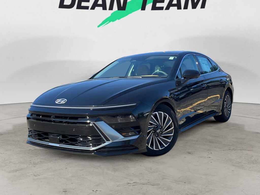 New 2026 Hyundai Sonata Hybrid Limited Sedan