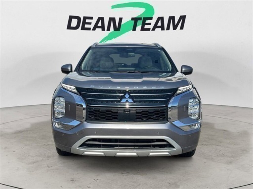 Used 2022 Mitsubishi Outlander SEL CUV