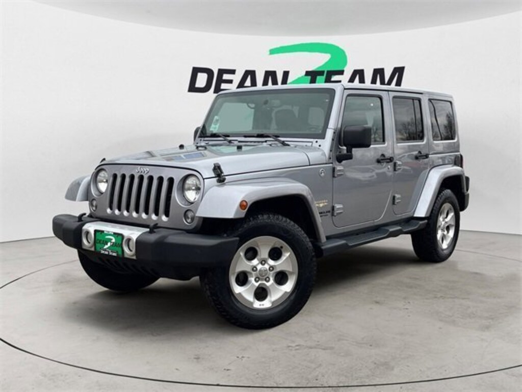 Used 2014 Jeep Wrangler Unlimited Sahara 4x4 SUV