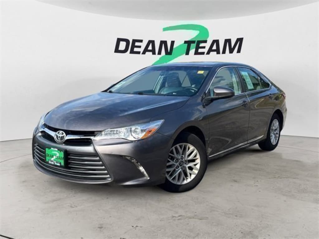 Used 2017 Toyota Camry LE Sedan