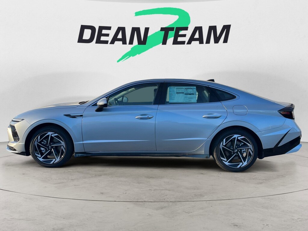 New 2026 Hyundai Sonata SEL Sedan