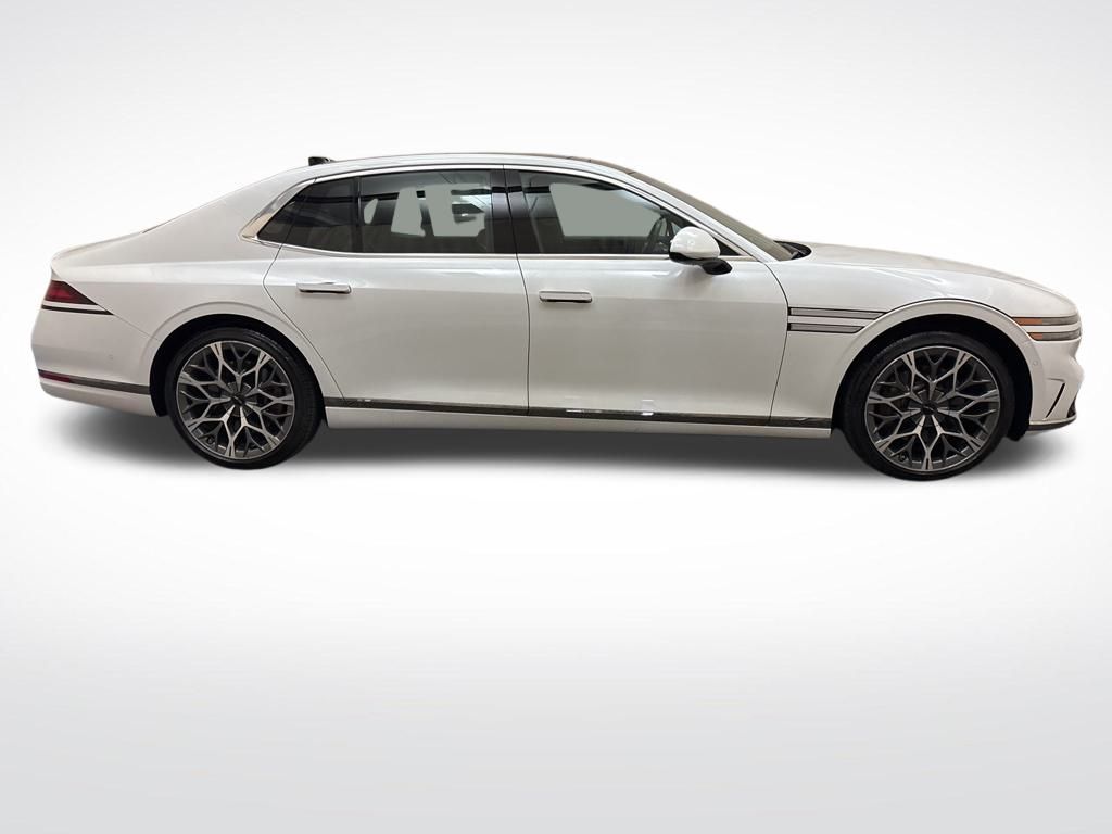 2023 Genesis G90 3.5T E-Supercharger photo 4