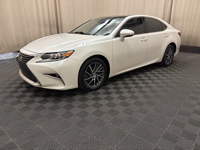 2017 Lexus ES