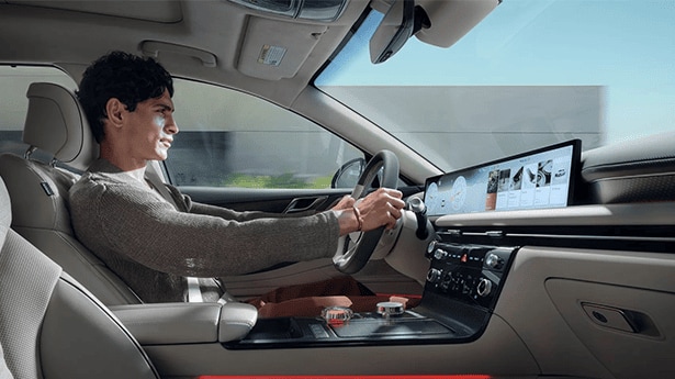 Beat%20the%20Ohio%20Heat-%20Luxury%20Comfort%20Features%20Inside%20the%20Genesis%20G80%20post.png