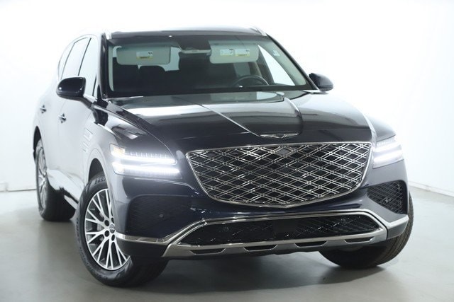 Used 2025 GENESIS GV80 Standard with VIN KMUHFESBXSU240257 for sale in Bedford, OH