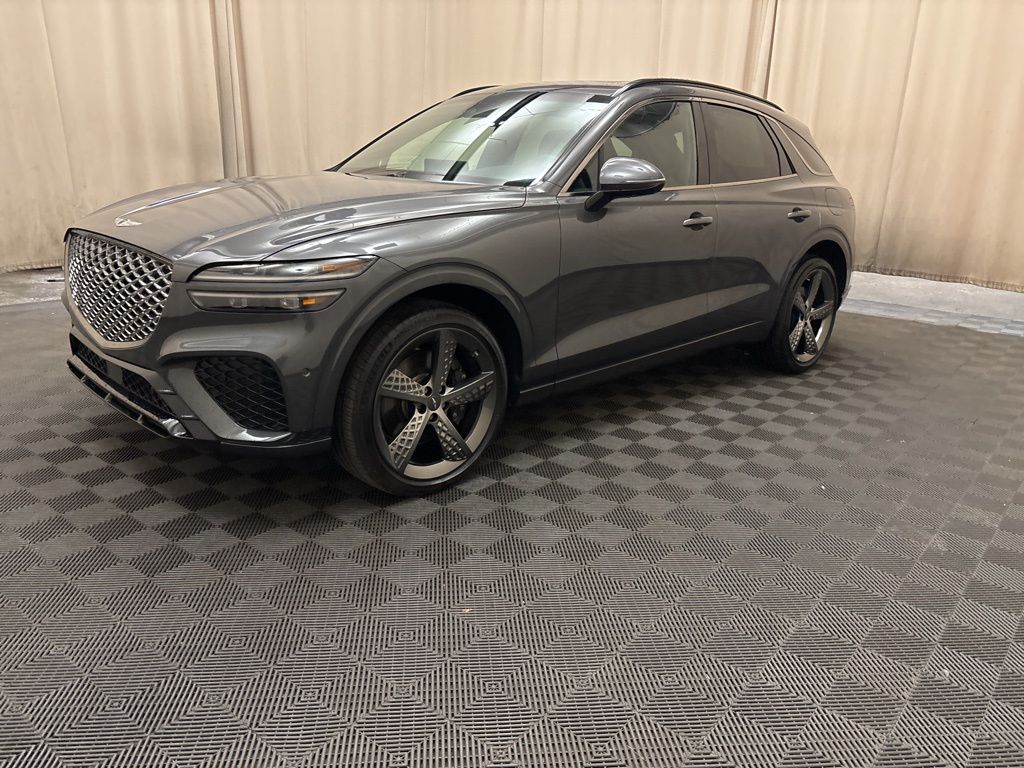 2023 GENESIS GV70 Standard