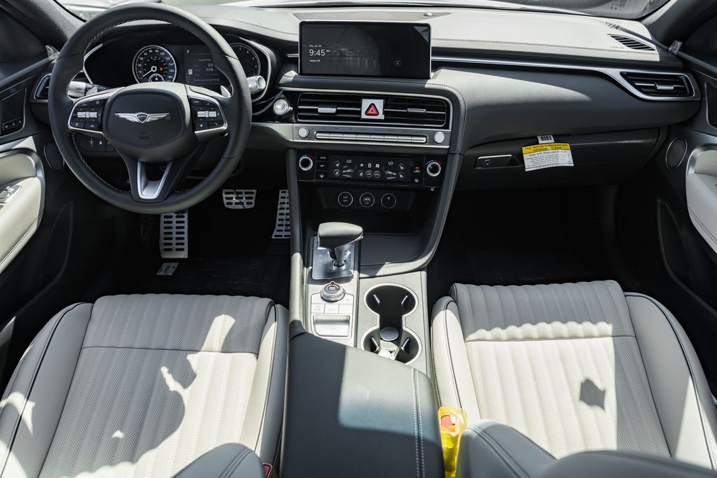 2025 GENESIS G70 Sport Advanced - Photo 18