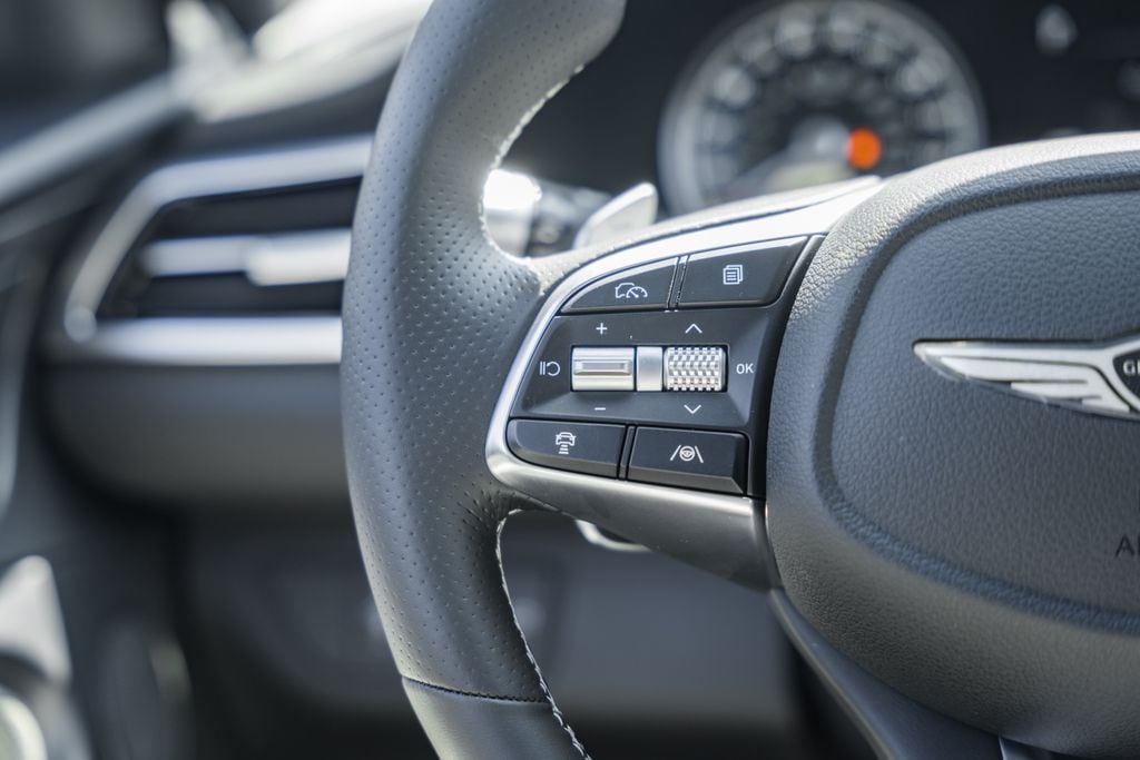 2025 GENESIS G70 Sport Advanced - Photo 29