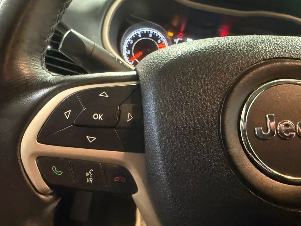 2016 Jeep Cherokee Latitude - Photo 30