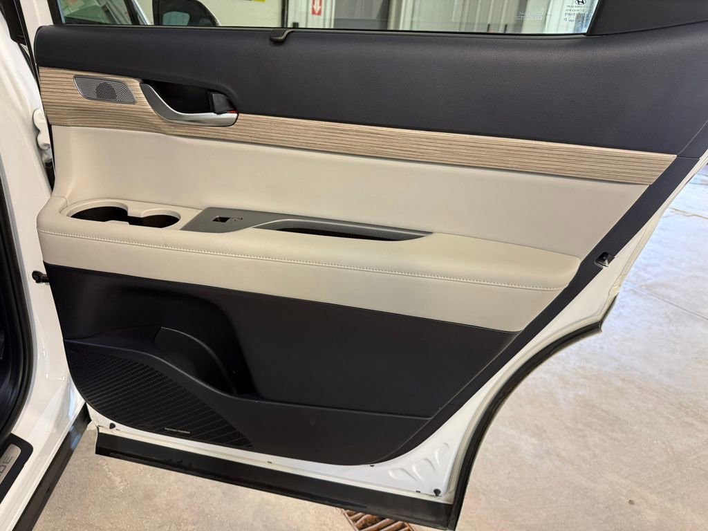 2021 Hyundai Palisade Limited - Photo 29