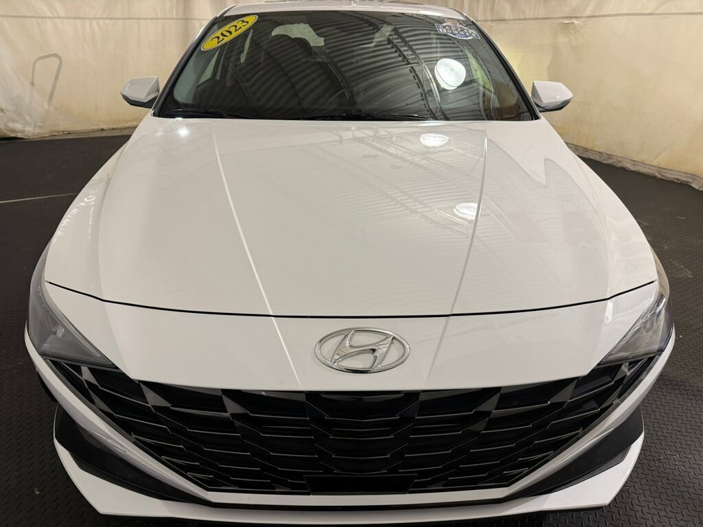 Certified 2023 Hyundai Elantra HEV Limited Sedan