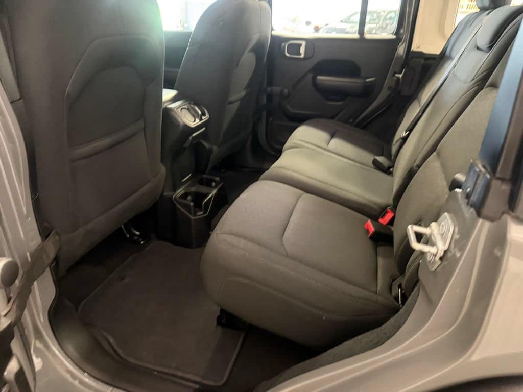 2020 Jeep Wrangler Unlimited Sport - Photo 21