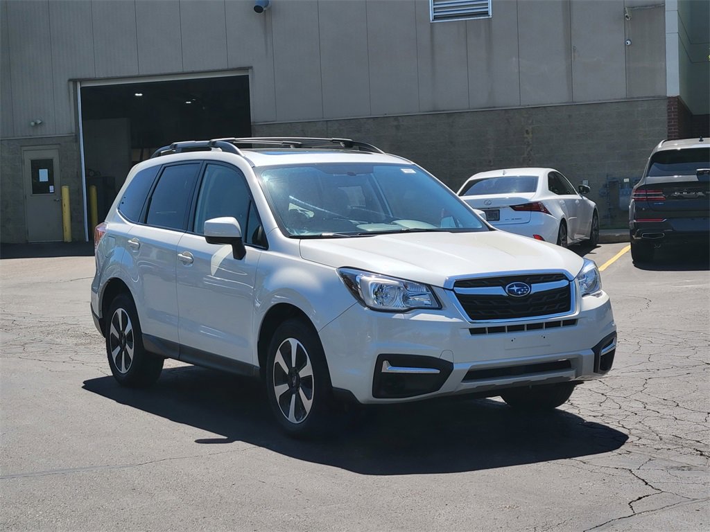 Used 2018 Subaru Forester Premium with VIN JF2SJAEC0JH557705 for sale in Brunswick, OH