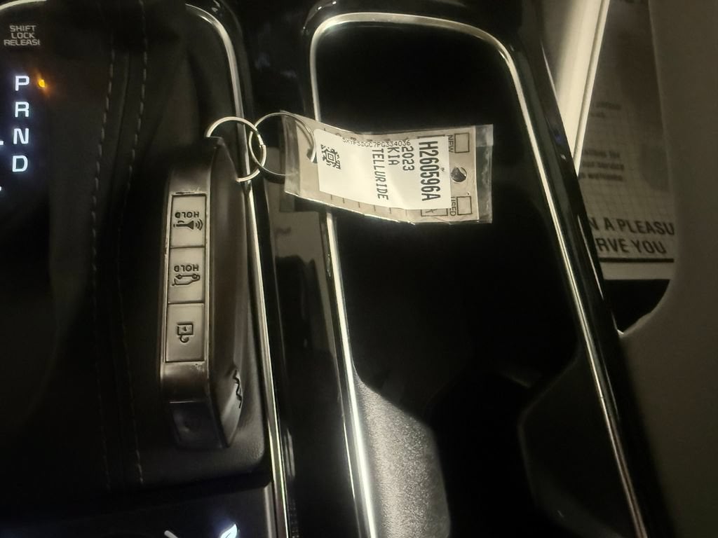 2023 Kia Telluride SX - Photo 42