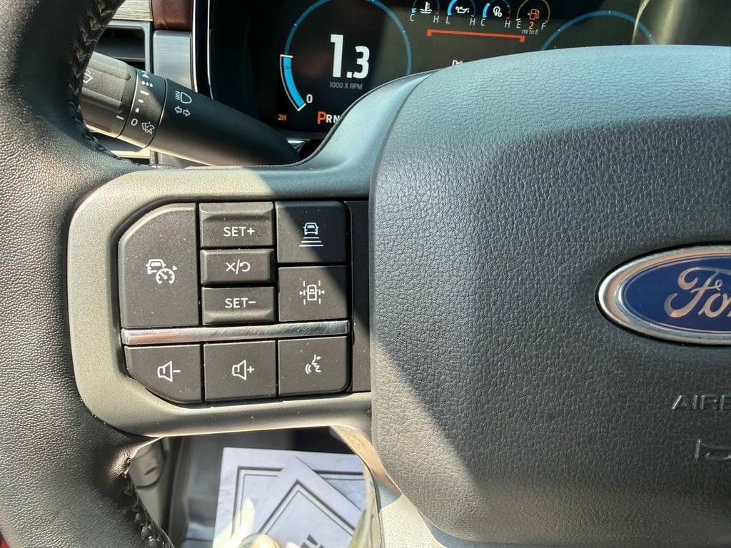 2022 Ford F-150 Lariat - Photo 32