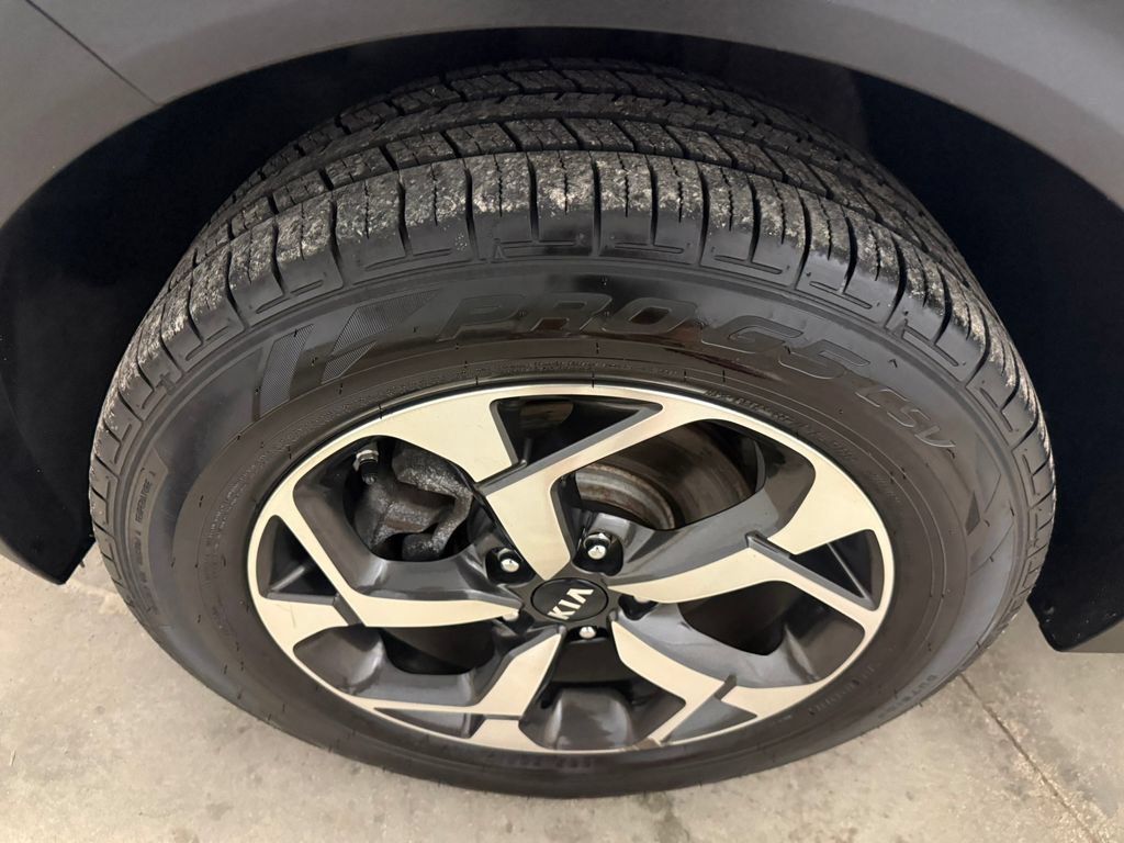 2022 Kia Sportage LX - Photo 10