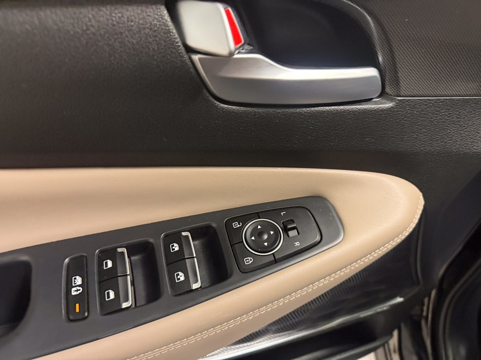 2023 Hyundai Santa Fe SEL Premium HEV - Photo 23