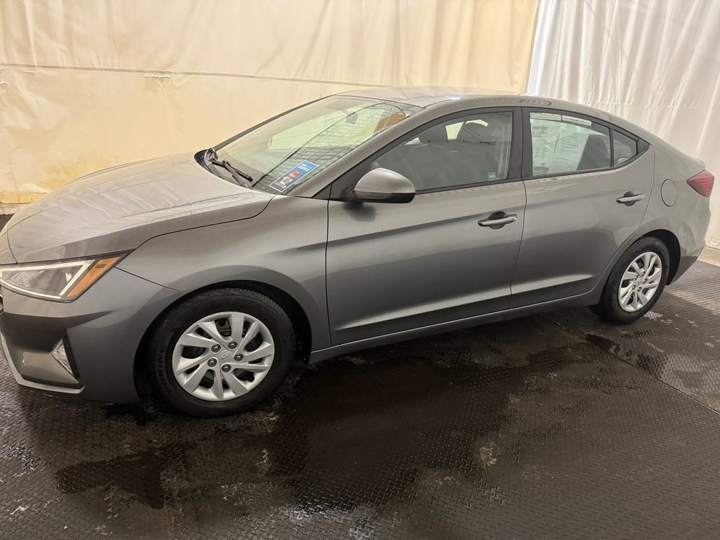 Used 2019 Hyundai Elantra SE Sedan