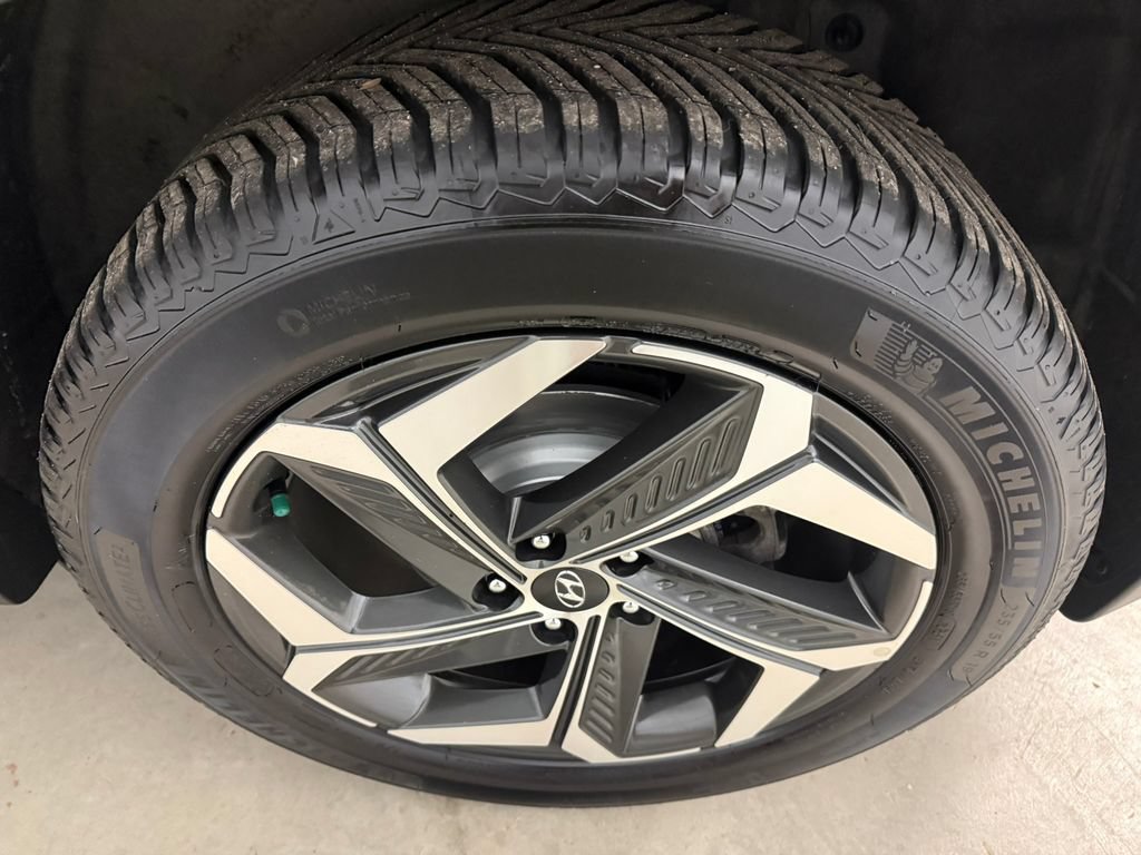 2023 Hyundai Tucson Limited - Photo 11