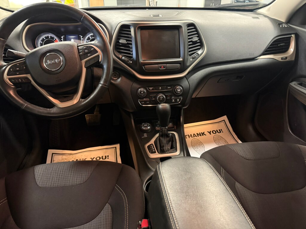Used 2016 Jeep Cherokee Latitude with VIN 1C4PJMCB1GW163604 for sale in Brunswick, OH