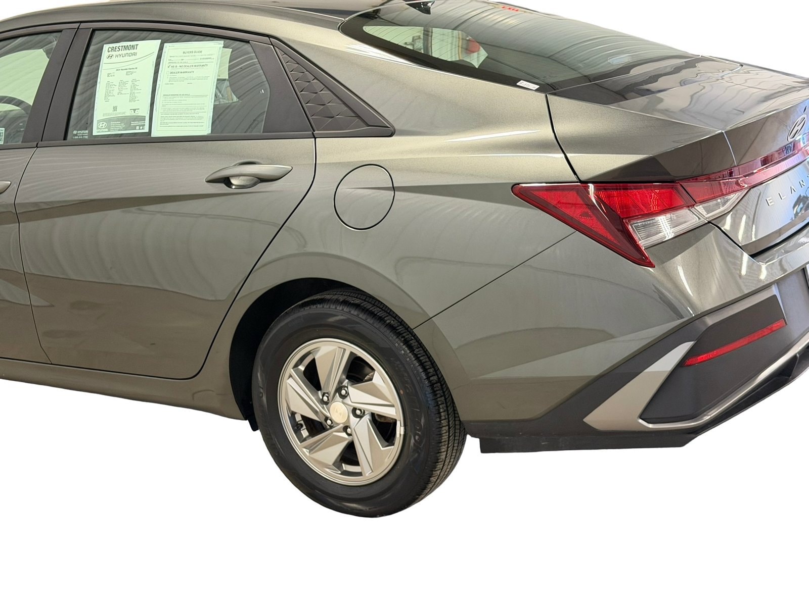2024 Hyundai Elantra SE - Photo 14