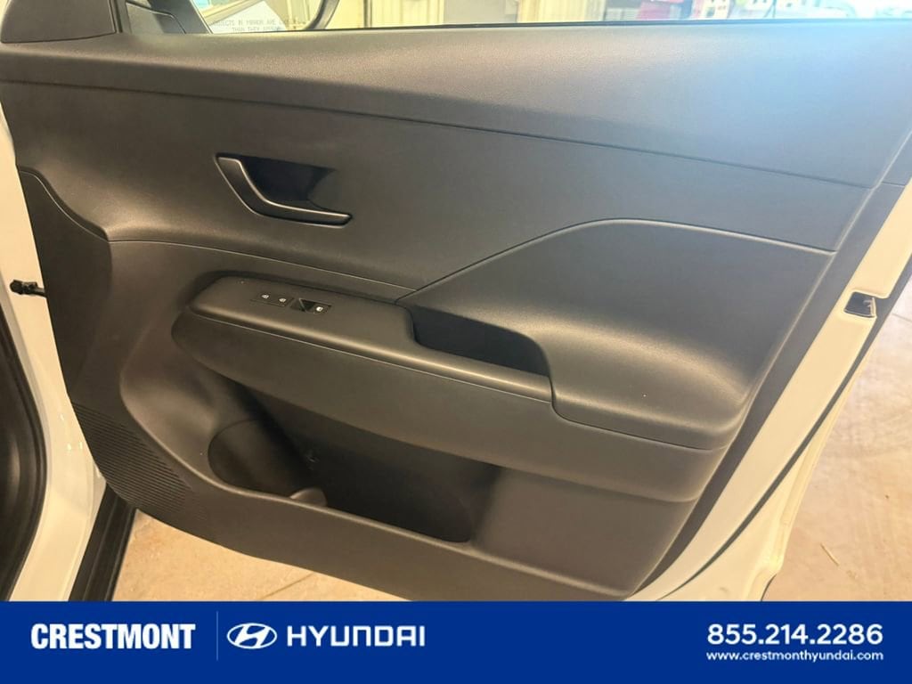 2024 Hyundai Kona SEL - Photo 29