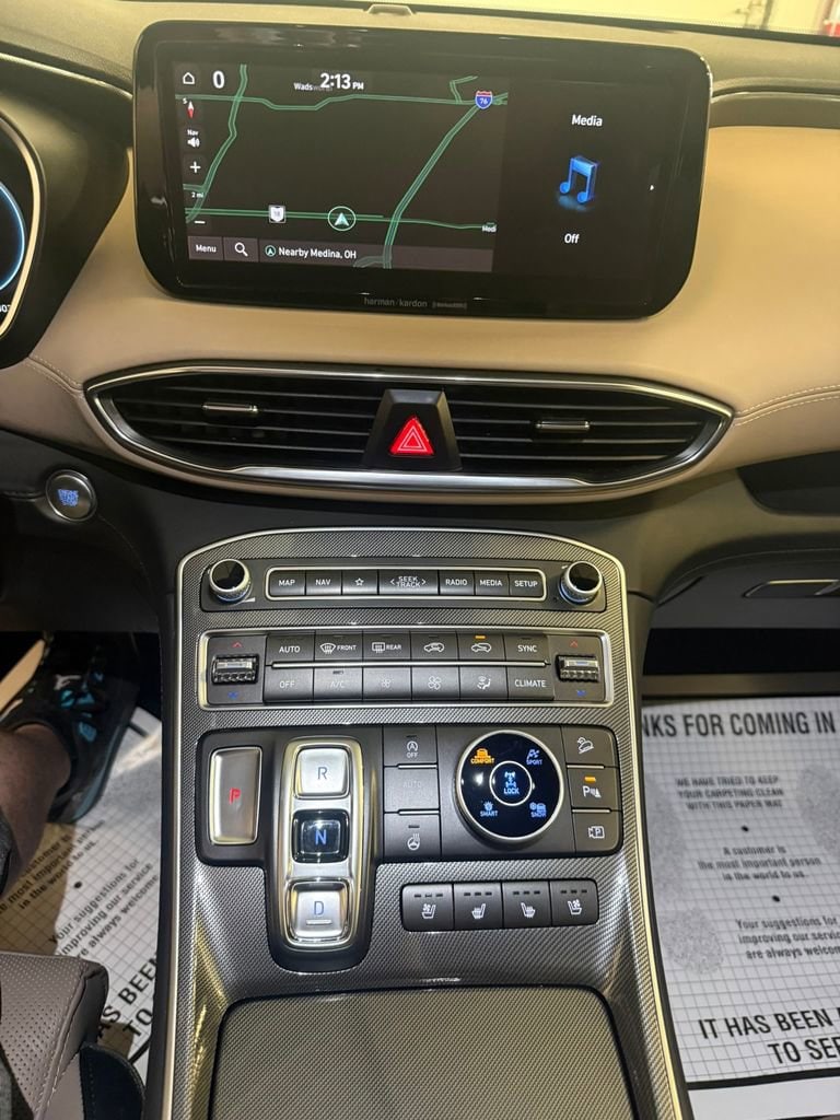 2023 Hyundai Santa Fe Limited - Photo 39