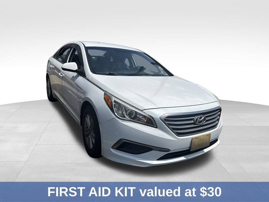 2017 Hyundai Sonata SE - Photo 6