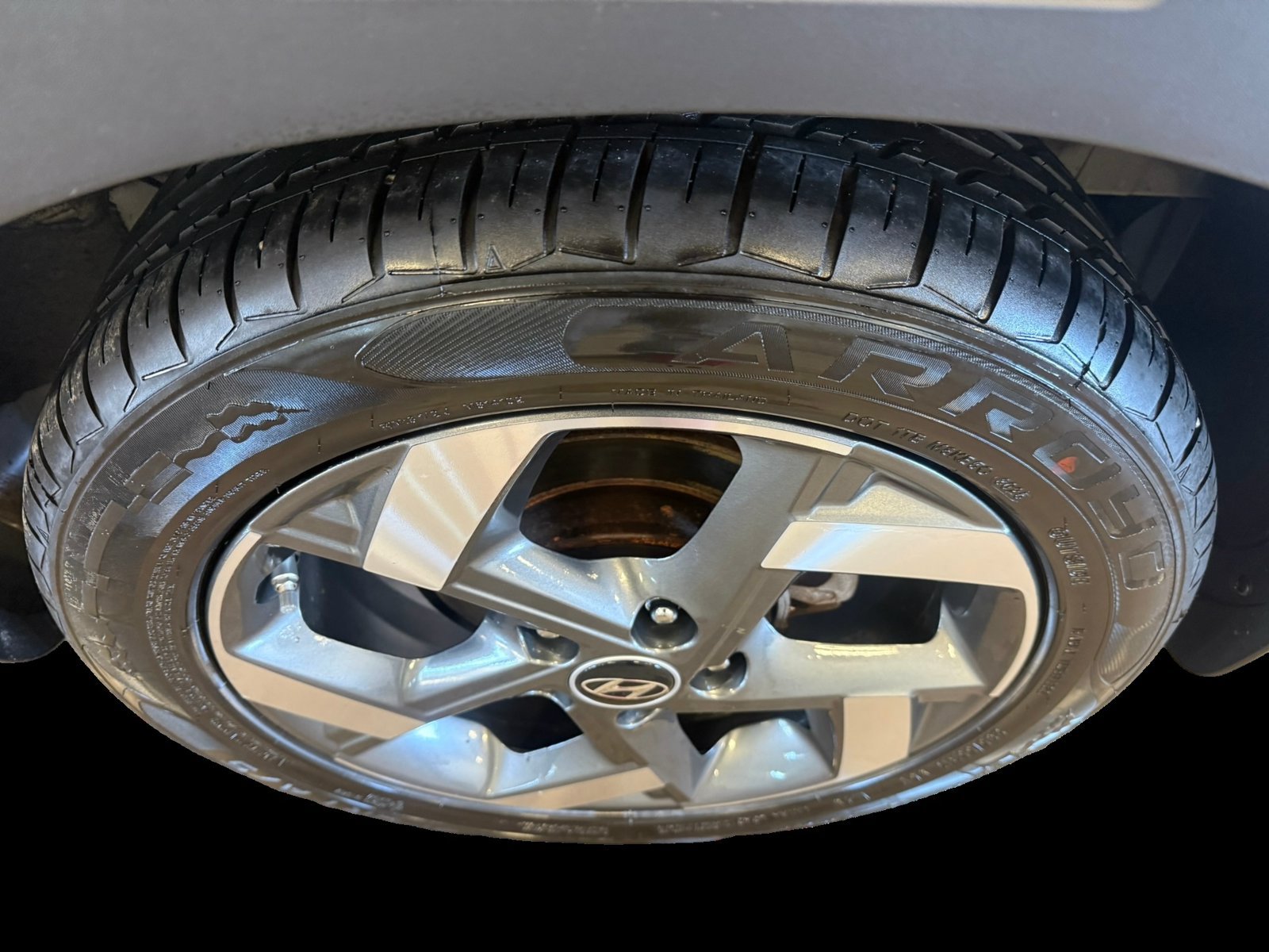 2023 Hyundai Venue SEL - Photo 11