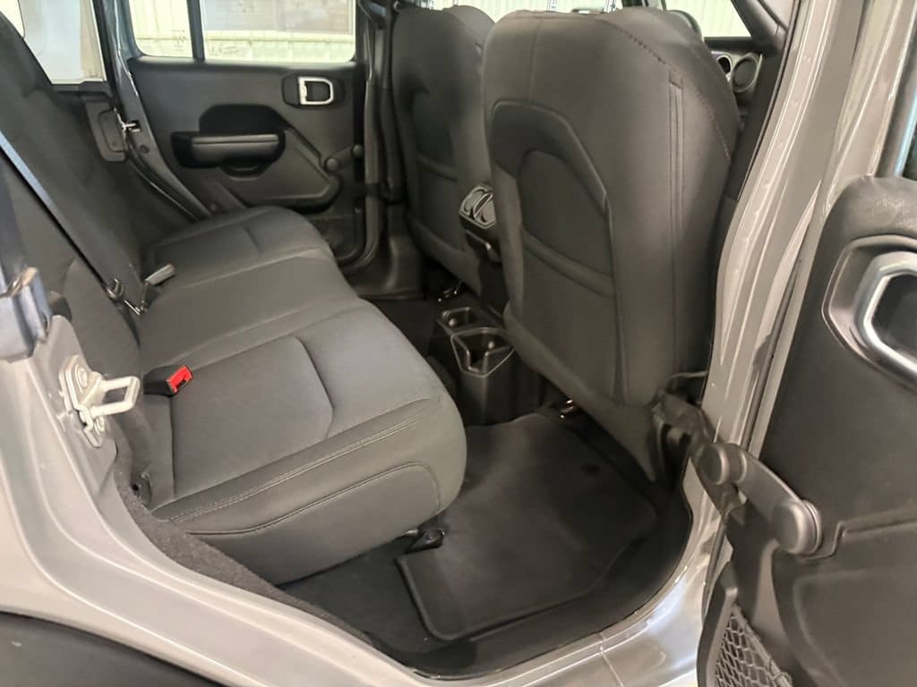 2020 Jeep Wrangler Unlimited Sport - Photo 24
