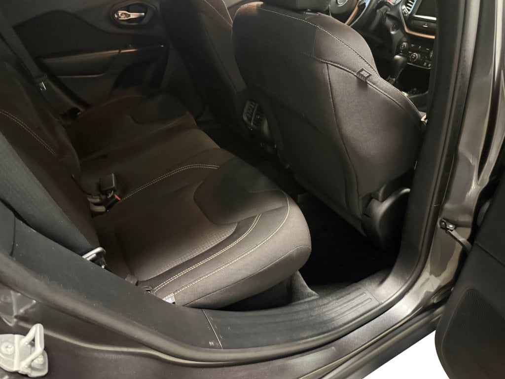 2016 Jeep Cherokee Latitude - Photo 26
