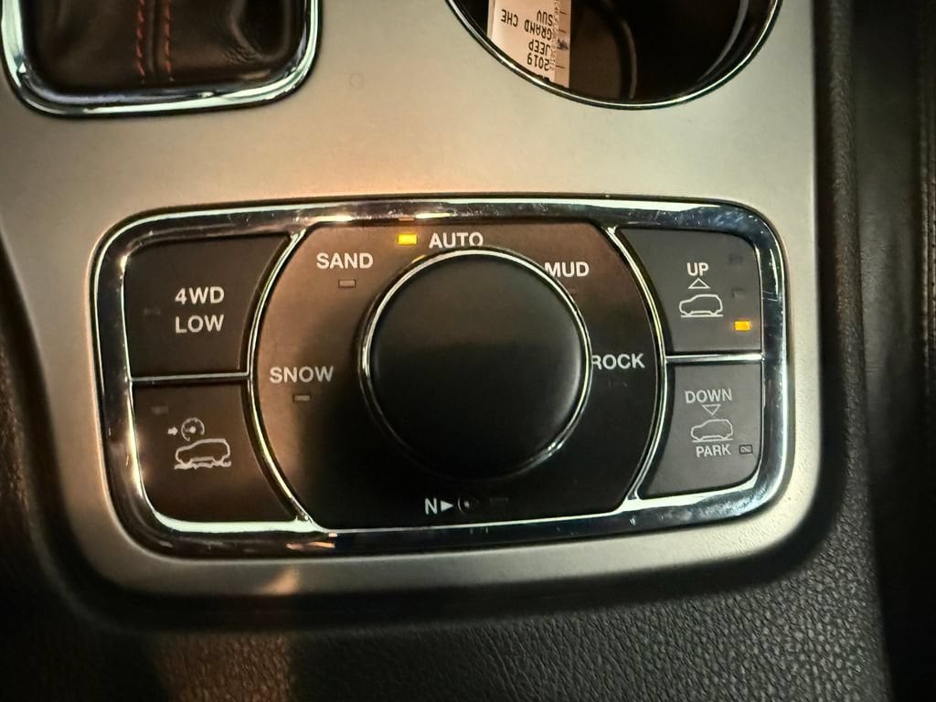 2019 Jeep Grand Cherokee Trailhawk - Photo 38