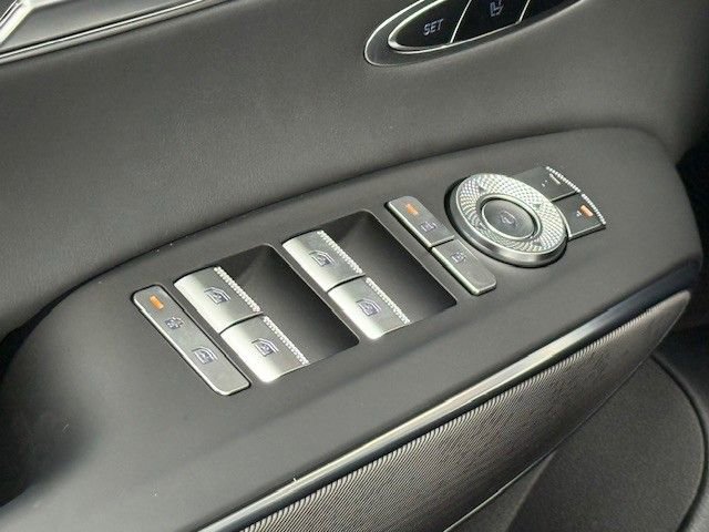 2026 GENESIS GV70 Sport Advanced - Photo 36