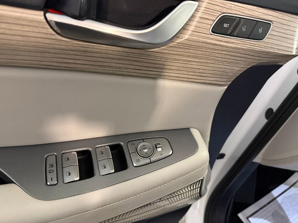 2021 Hyundai Palisade Limited - Photo 22
