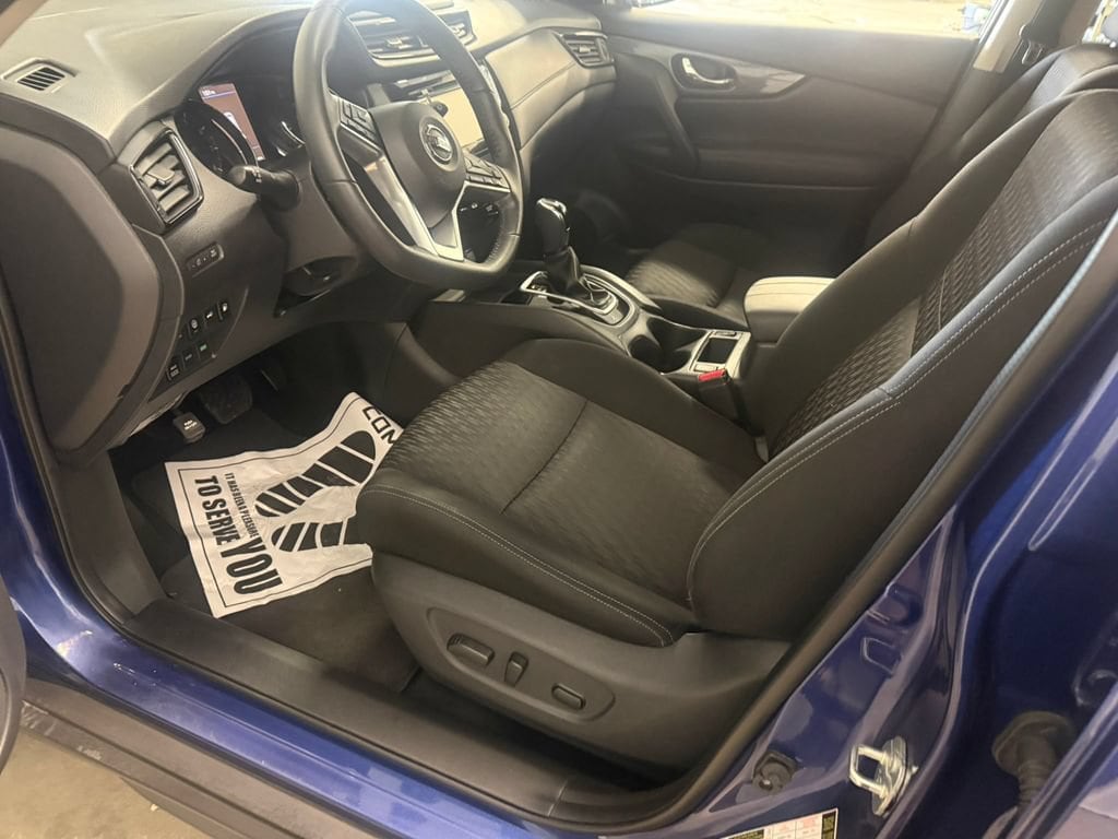 2020 Nissan Rogue SV - Photo 20