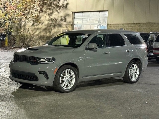 2022 Dodge Durango R/T photo 2